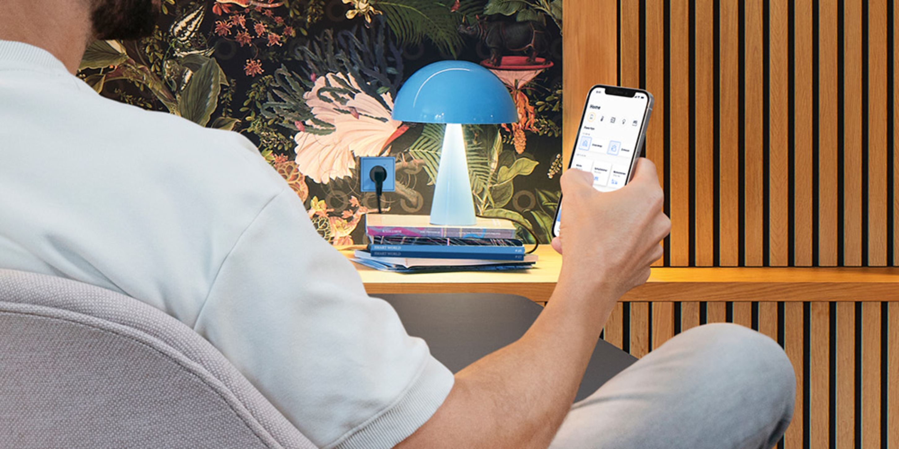 JUNG HOME bei Elektro Themann in Hembrechts