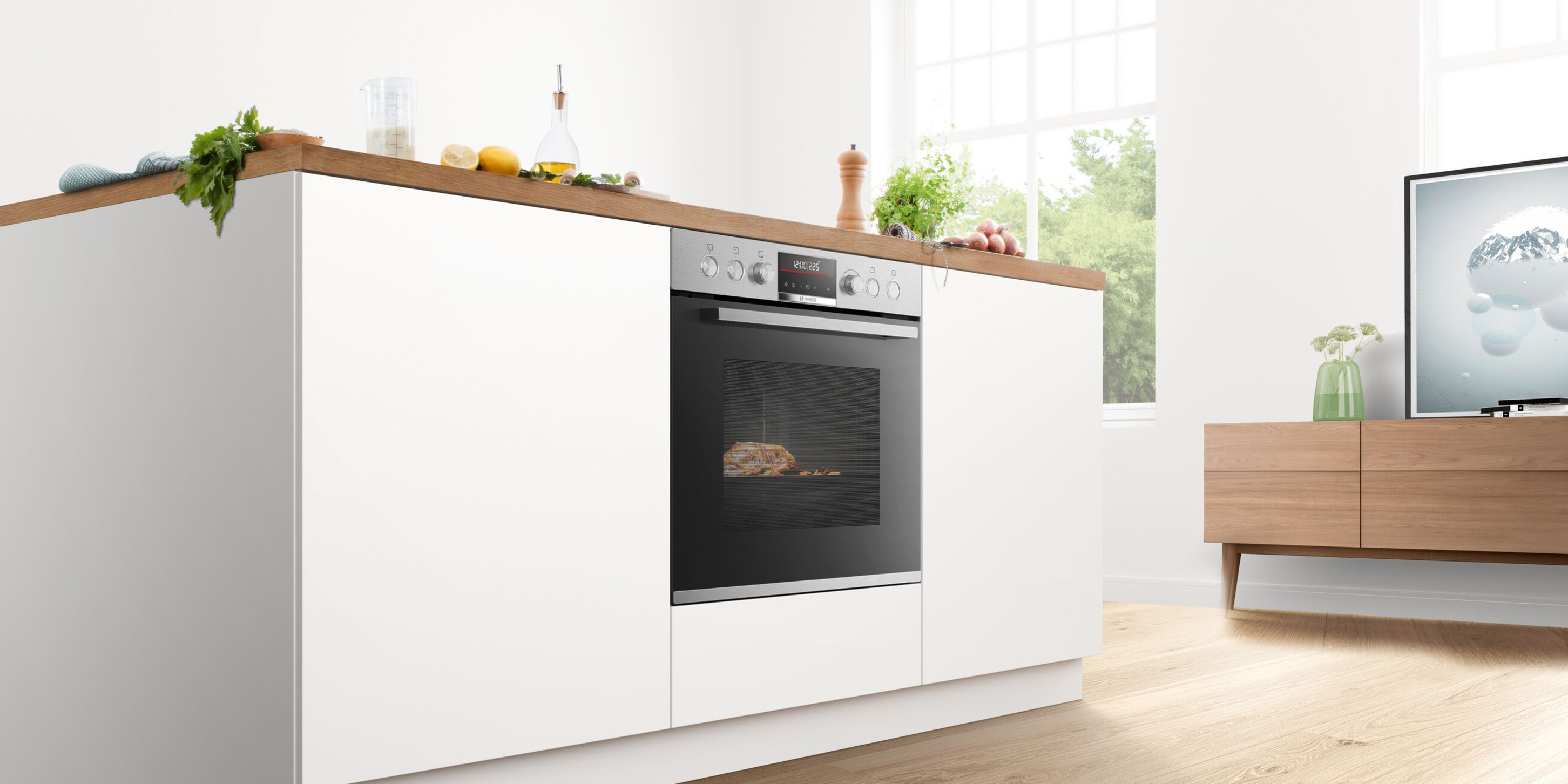 Backöfen und Herdsets bei Elektro Themann in Hembrechts